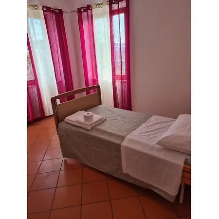 公寓 Roibooking Casa Vacanze Girasole *